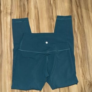 Lulu Lemon Aligns | Size 6 | Teal High-Waisted Leggings